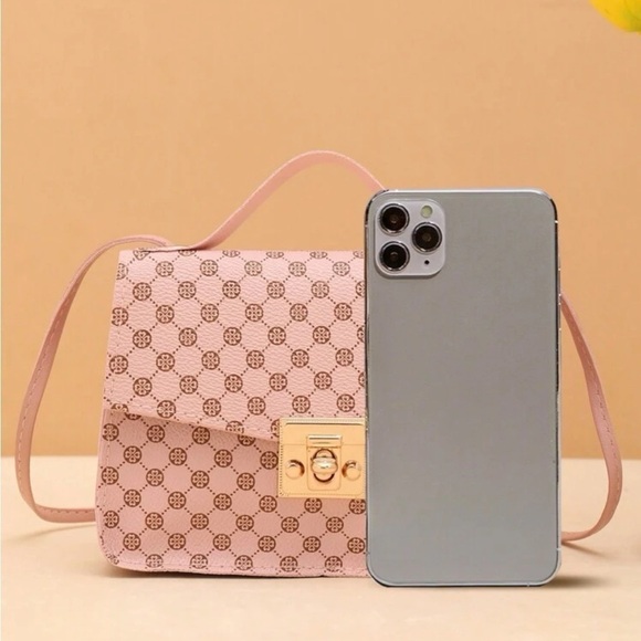 ⚠️Clearance Pink Patterned Crossbody Bag - Picture 5 of 6